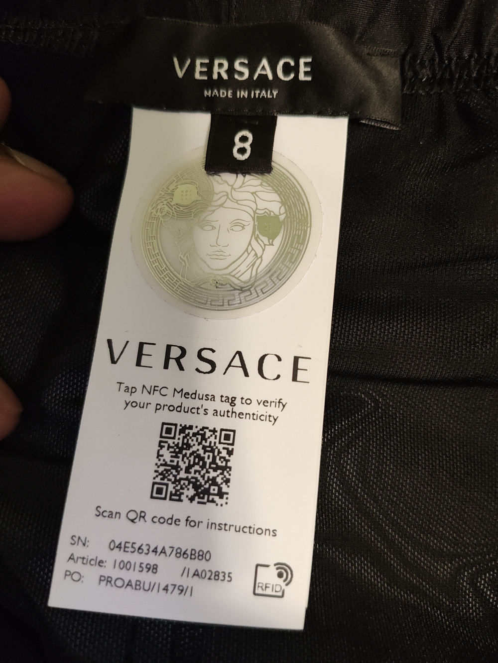 Versace Black and White Medusa NFC Tag Label XXL - Picture 2 of 16